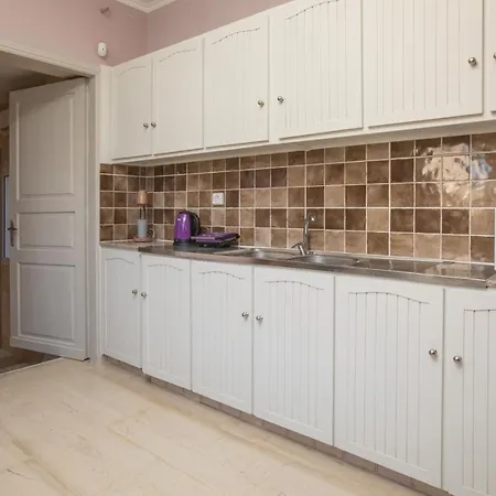 Stathatos 펜션 피스카던